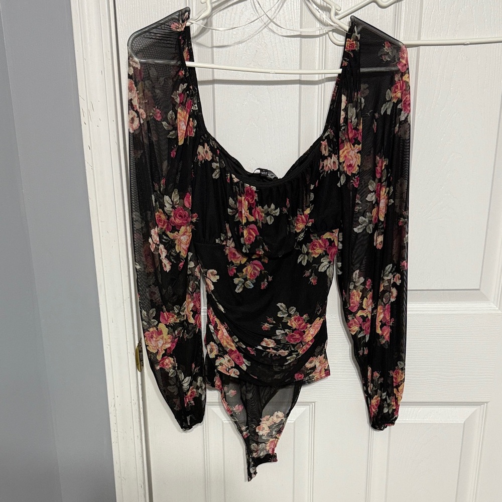 Lulus black floral bodysuit